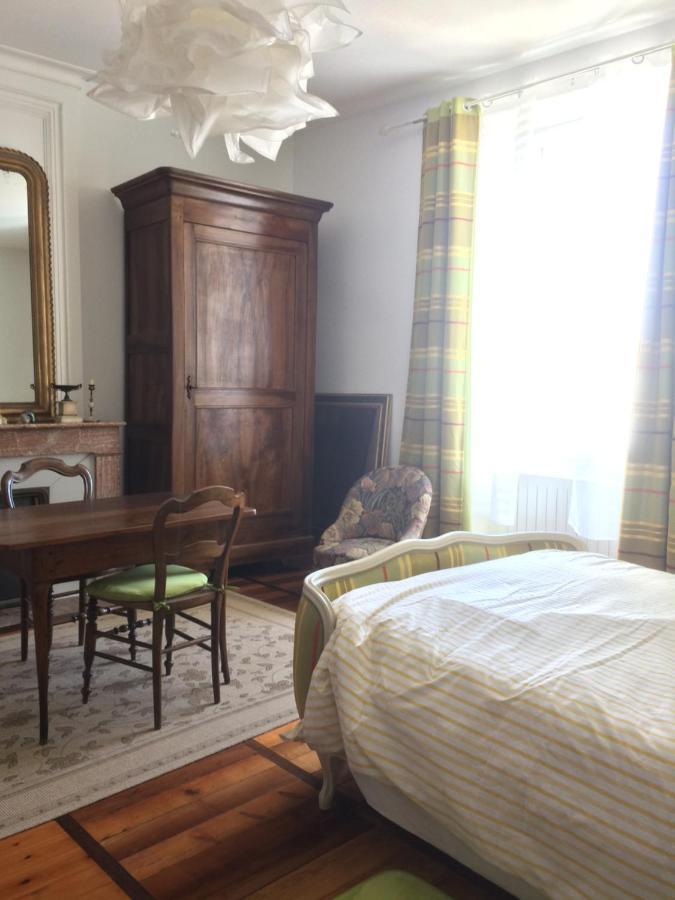 Le Logis Du Plessis Bed & Breakfast Chaniers Exterior foto